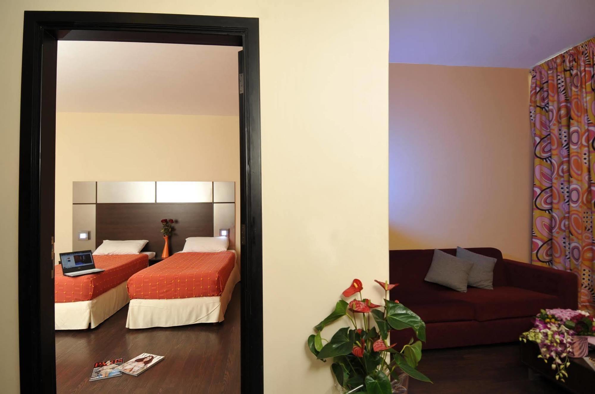 Suite Hotel Merlot - Beirut Beirute Exterior foto