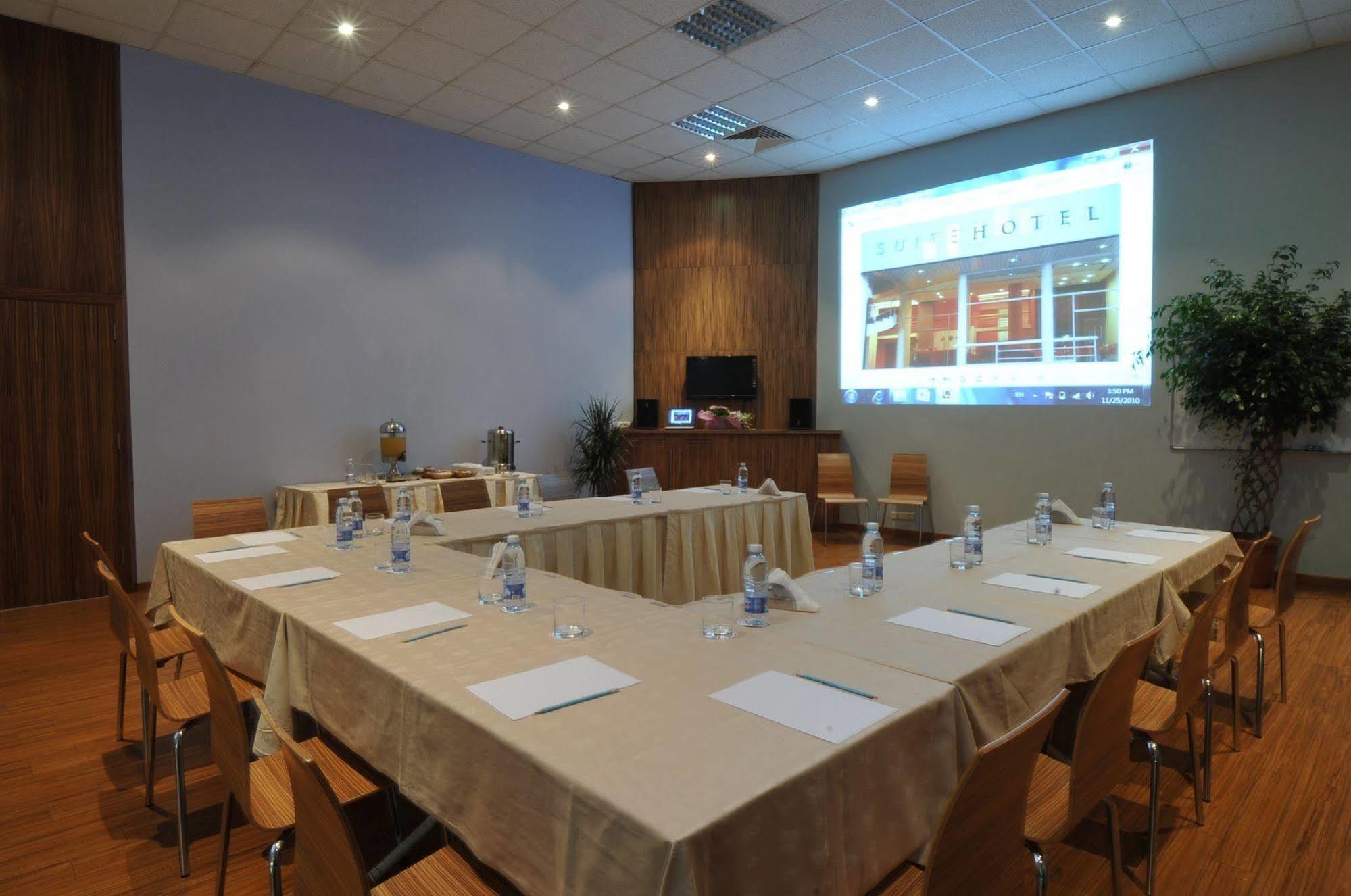 Suite Hotel Merlot - Beirut Beirute Exterior foto